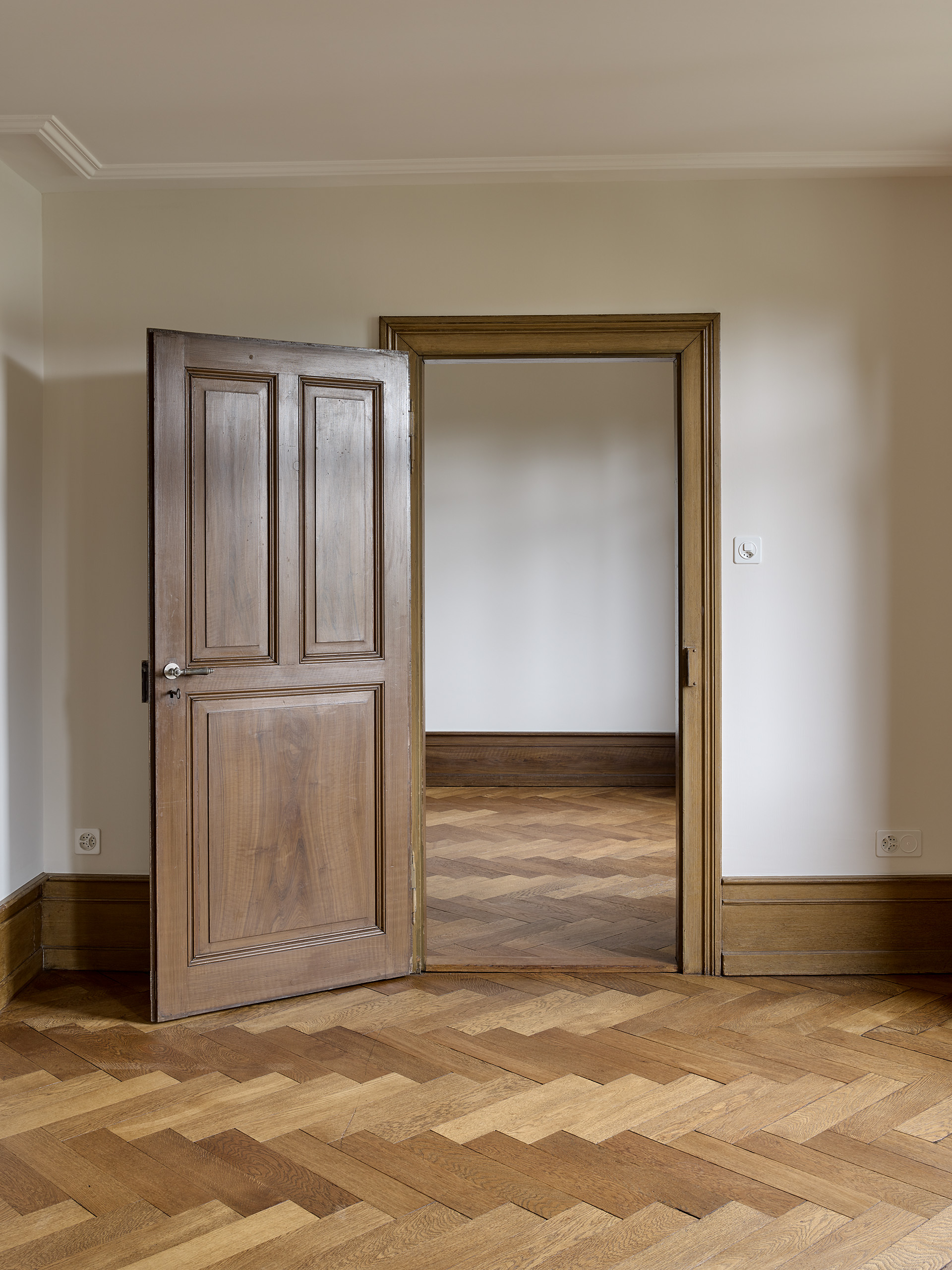 E19707 Alpa 094627 SCREEN